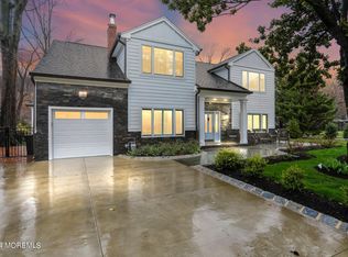 154 Garden Rd, Shrewsbury, NJ 07702