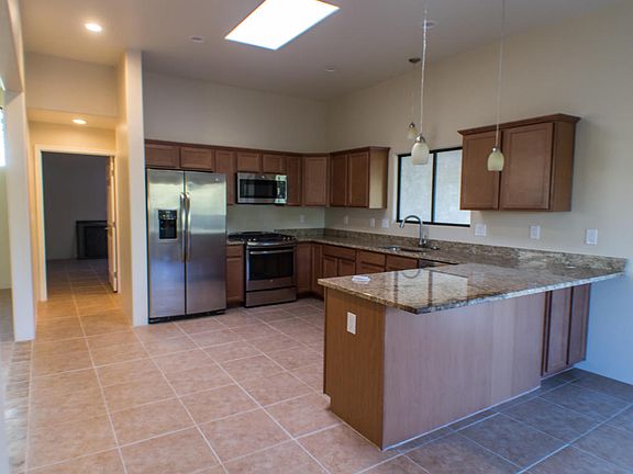 4th image of 3433 W Camino Christy