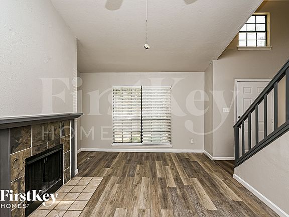 4th image of 2805 Galemeadow Dr