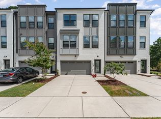 1106 Kiernan Grove Ln, Cary, NC 27519