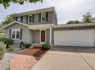 14 Basil Ct, Madison, WI 53704