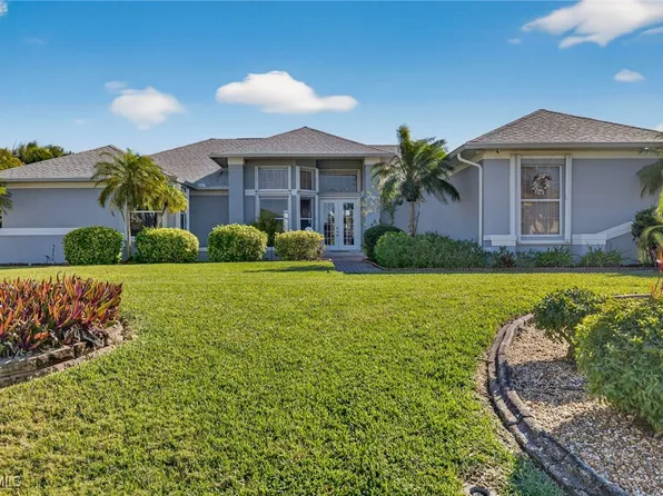 3815 Surfside Blvd, Cape Coral, FL 33914