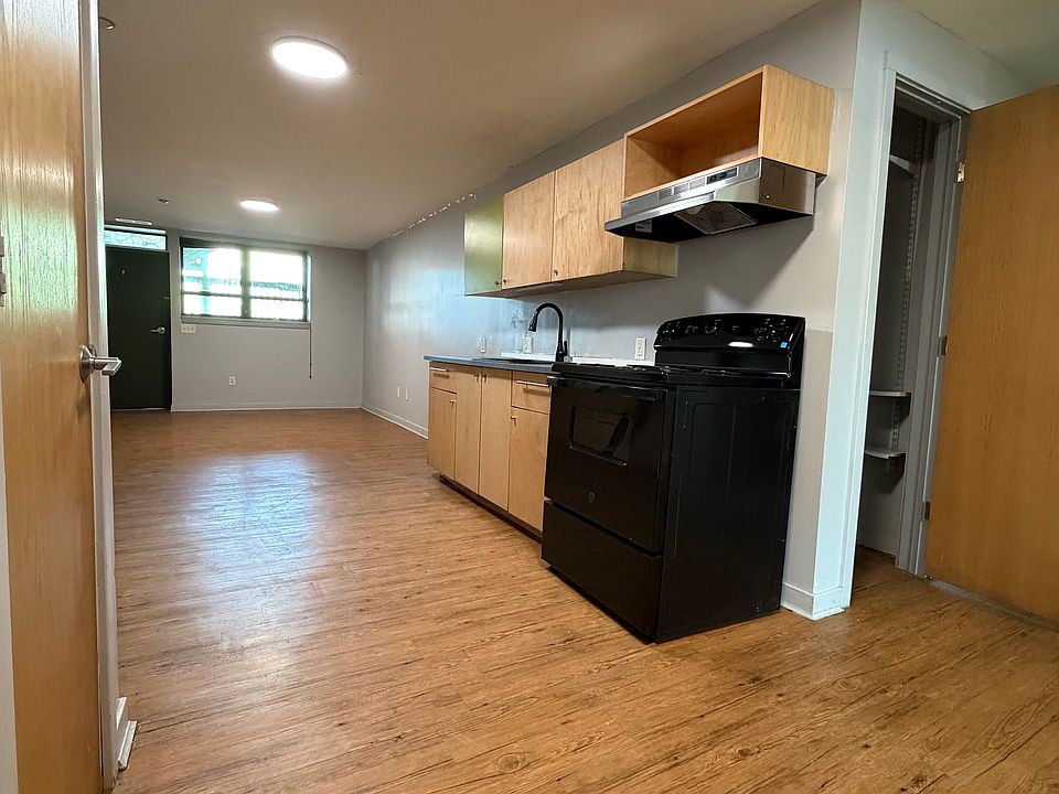 1st image of 621 E Coleman St #1E