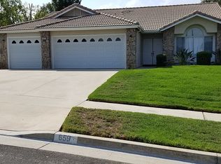659 Buckeye Cir, Corona, CA 92881