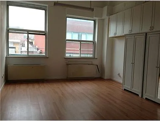 Rented by Douglas Elliman | media 29