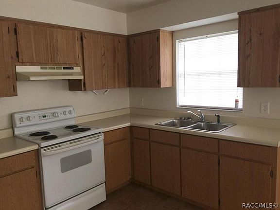 3rd image of 490 N Elmwood Point #490 & 492