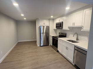 32 Main St #B, Barnstable, MA 02630