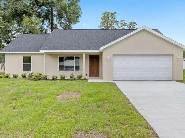 154 Malauka Pass, Ocklawaha, FL 32179