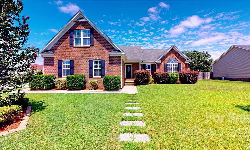 8212 Hurrican Ln, Fayetteville, NC 28314 | Zillow