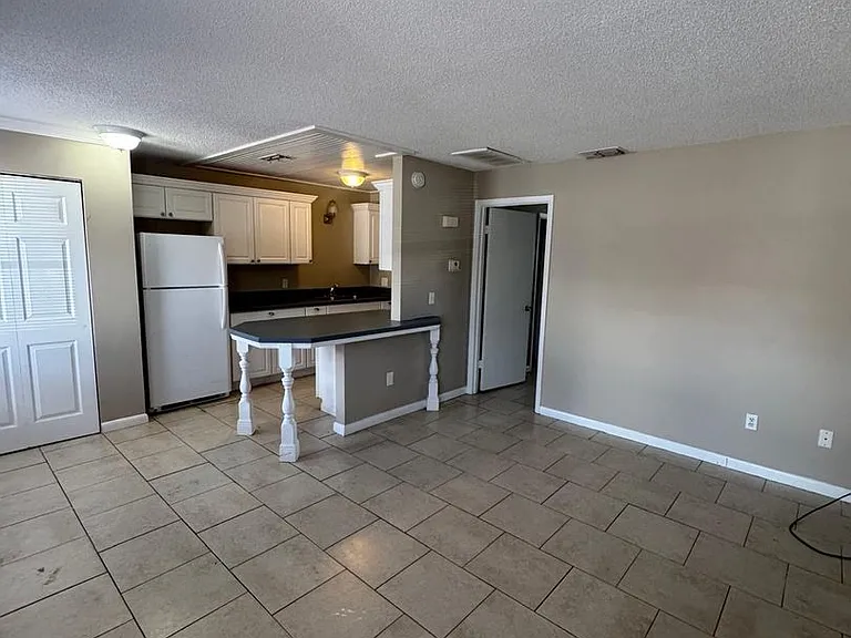 3028 Robert Ave #F — Photo 9