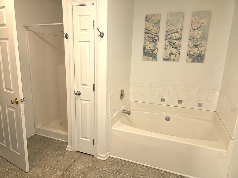 240 Mike Dr — Photo 13