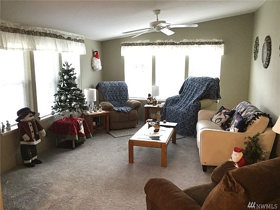 4th image of 1809 140th St E #183