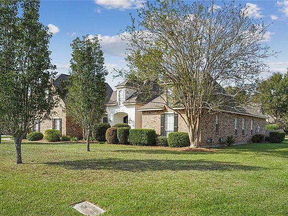 2nd image of 1120 Hardy Dr