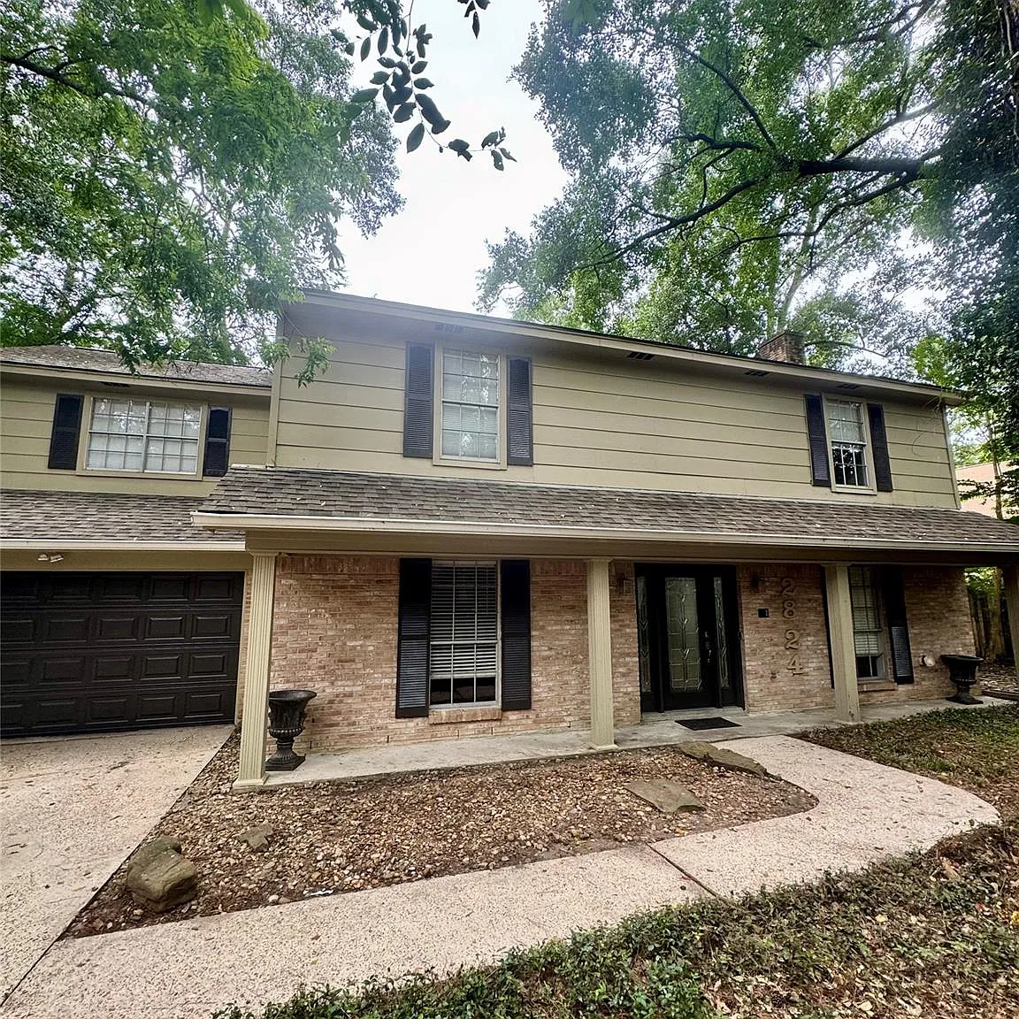 5 bed, 3.5 bath, 3102 sqft, $4,000 — Photo 1
