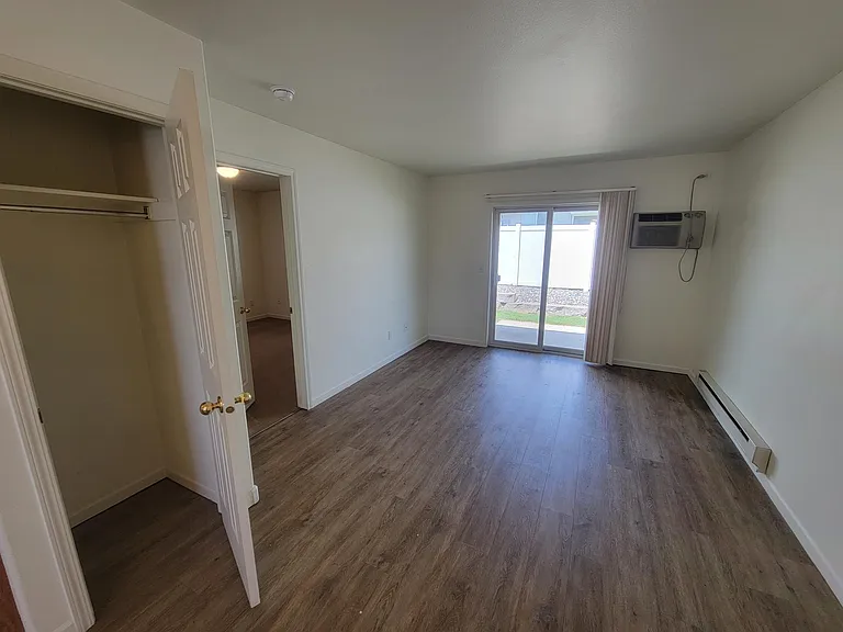 1501 Country Manor Blvd #16 — Photo 3