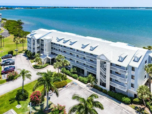 20 NE Plantation Road #203, Stuart, FL 34996