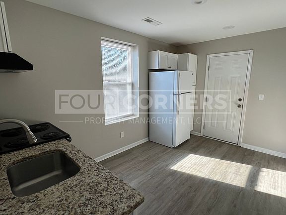 5th image of 2026 N Cherry St APT D