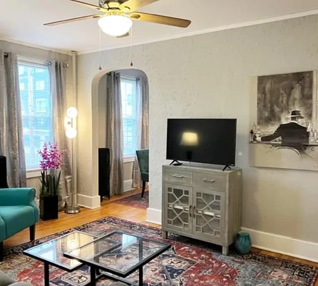 1003 E Fayette St #6 — Photo 4
