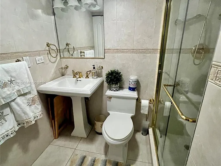 7135 Collins Ave #1523 — Photo 17