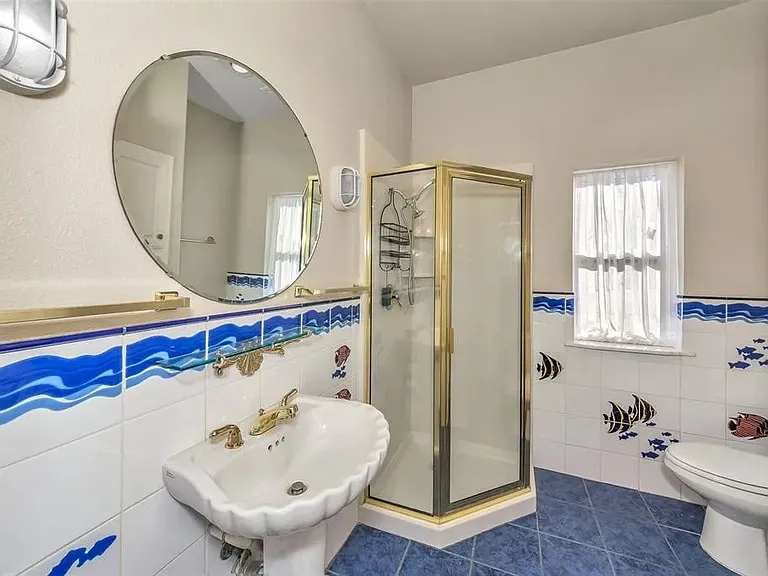 8517 Woodlake Cir — Photo 5