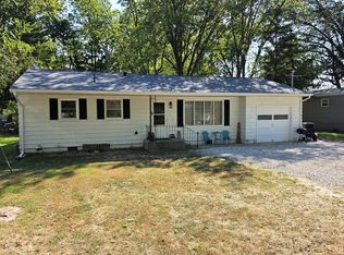 108 N Linton St, Odin, IL 62870