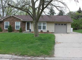 1308 Monroe St, Onalaska, WI 54650