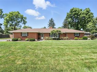 159 Cardigan Rd, Centerville, OH 45459