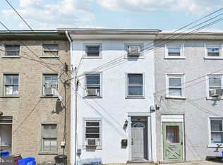 130 Conarroe St, Philadelphia, PA 19127