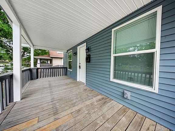 5th image of 1056 S Jefferson Avenue