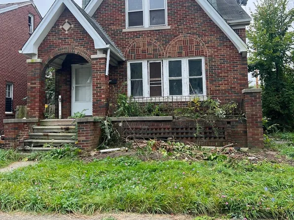 14418 Wilshire Dr, Detroit, MI 48213