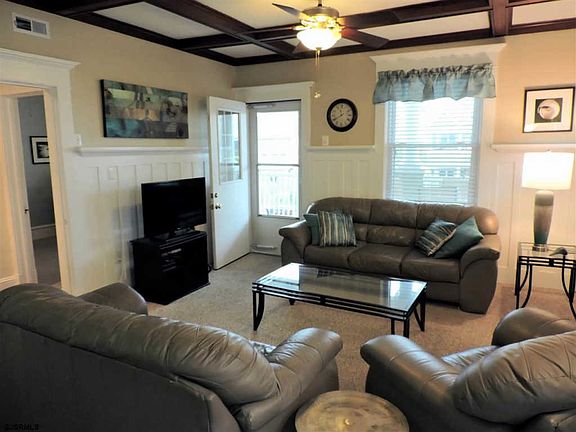 5th image of 1104 Central Ave #2