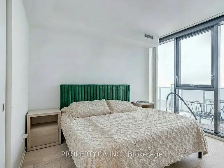 16 Bonnycastle St #2311 — Photo 6