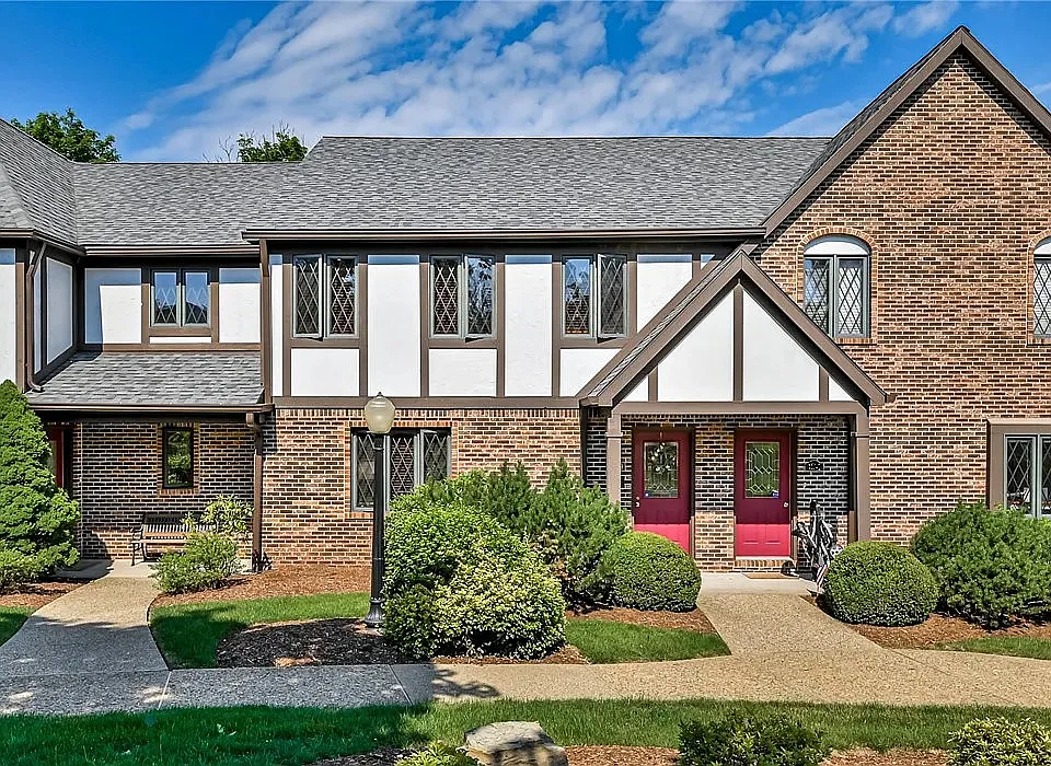 1589 Stone Mansion Dr