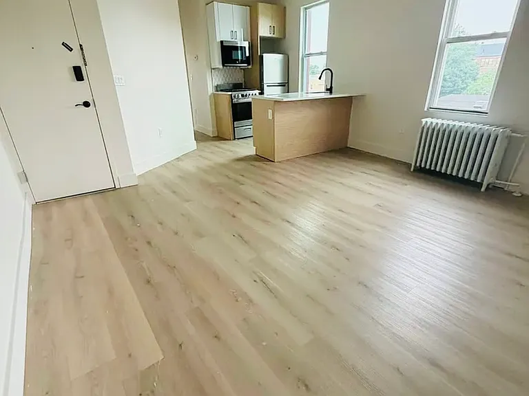 538 Westside Ave #3A — Photo 6