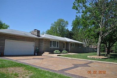 1st image of 7100 Carolina Pl