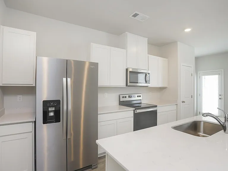 250 Hazel Ln — Photo 13