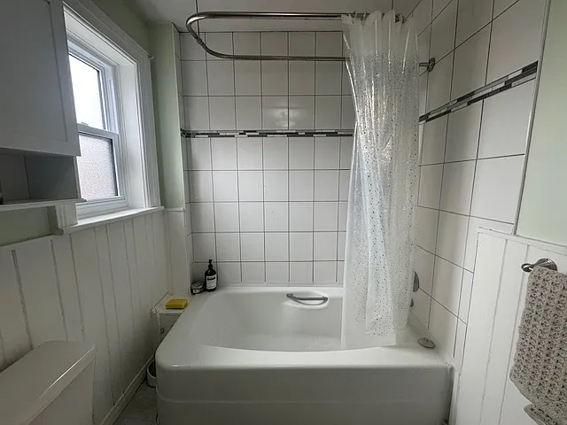 113 Joseph St — Photo 9