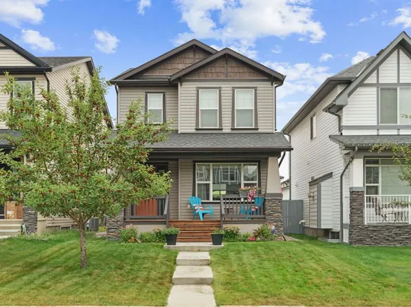 44 W Legacy Cres SE, Calgary, AB T2X 0W5