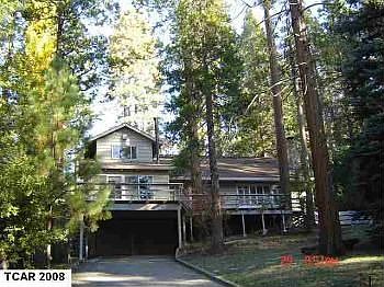1st image of 18692 Columbia Dr