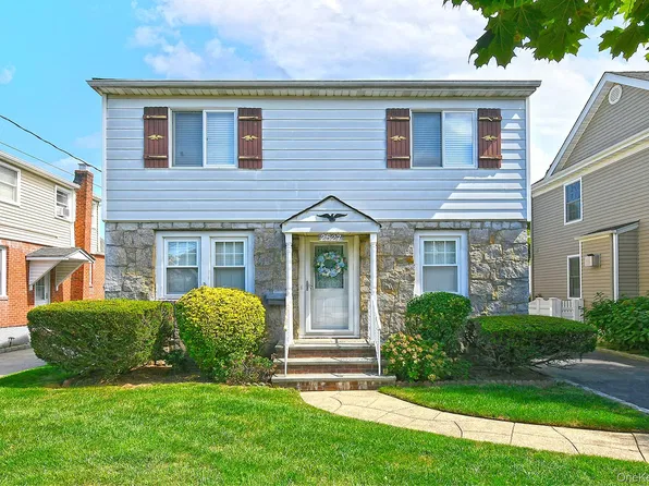 2527 Yorktown Street, Oceanside, NY 11572