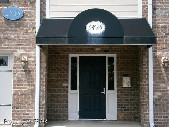 3rd image of 208 Fountainhead Ln Unit 206