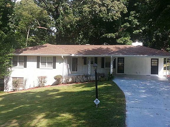 3rd image of 2845 Davidson Dr