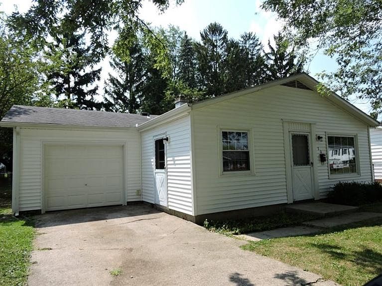 1st image of 50 Midway Dr