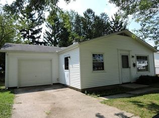 50 Midway Dr, Wilmington, OH 45177