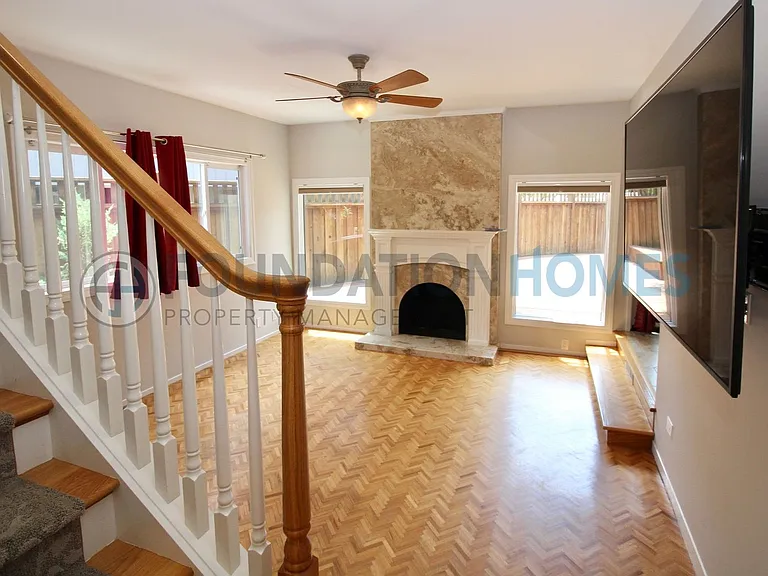 11 Glen Dr — Photo 17