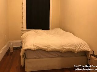 13 Perry St, Brookline, MA 02445