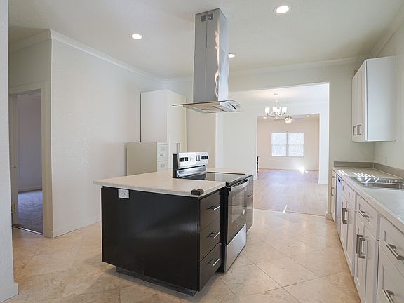 New stove and oven. New Dishwasher.