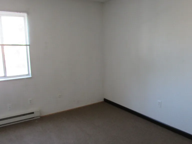 125 Darius Ave — Photo 6