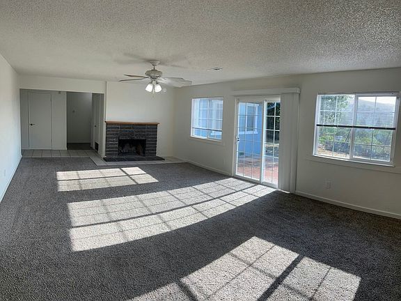 5th image of 4310 Hillview Dr