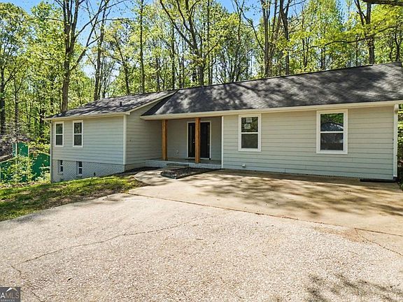 4th image of 3165 Beaver Dr